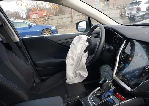 2025 Subaru Outback Premium z USA, uszkodzony, nr VIN 4S4BTADC1S3121174